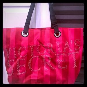 Victoria Secret/PINK Tote Bags & Crossbody